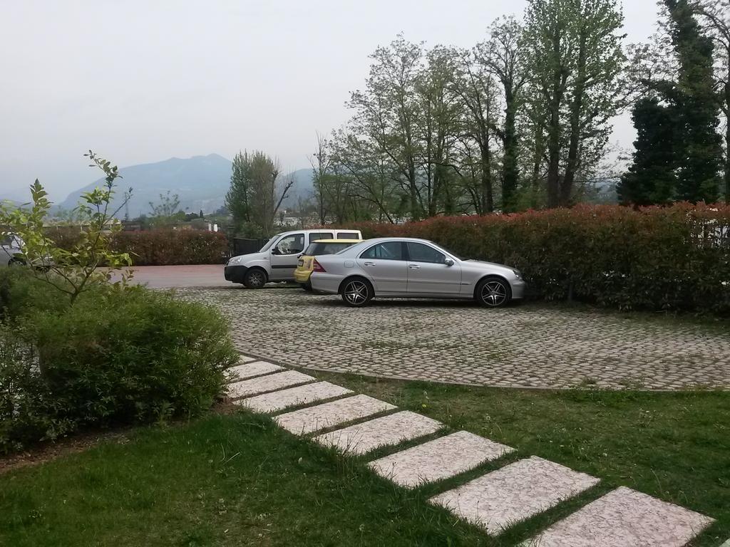 Agriturismo Camparella Pastrengo Exterior foto